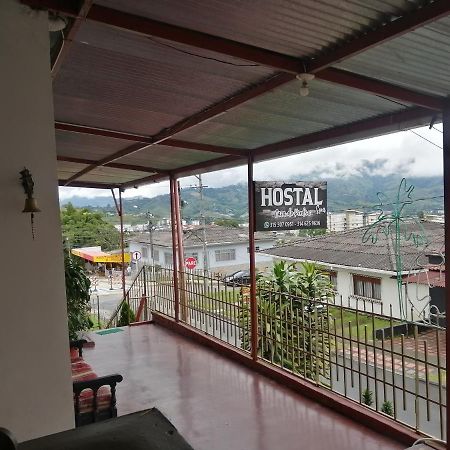 Hostal Spa Casa De Piedra Con Jacuzzi Санта-Роса-де-Кабаль Екстер'єр фото